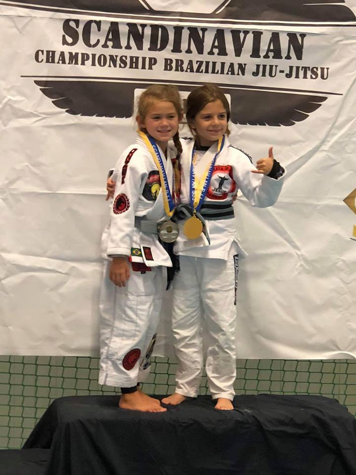 Izabelle Oussef og Evolet Elise Boris 2018 Scandinavian Championship Brazilian Jiu-Jitsu